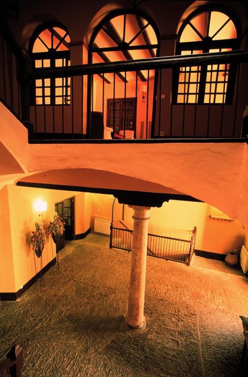 Posada Del Almudi Daroca Δωμάτιο φωτογραφία