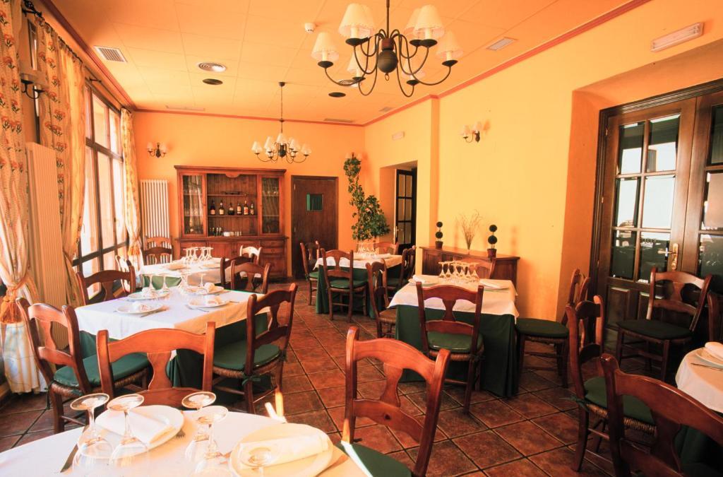 Posada Del Almudi Daroca Δωμάτιο φωτογραφία